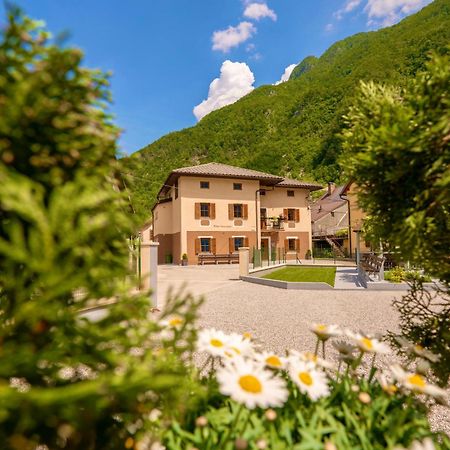 Relax House Soca Pensionat Bovec Exteriör bild