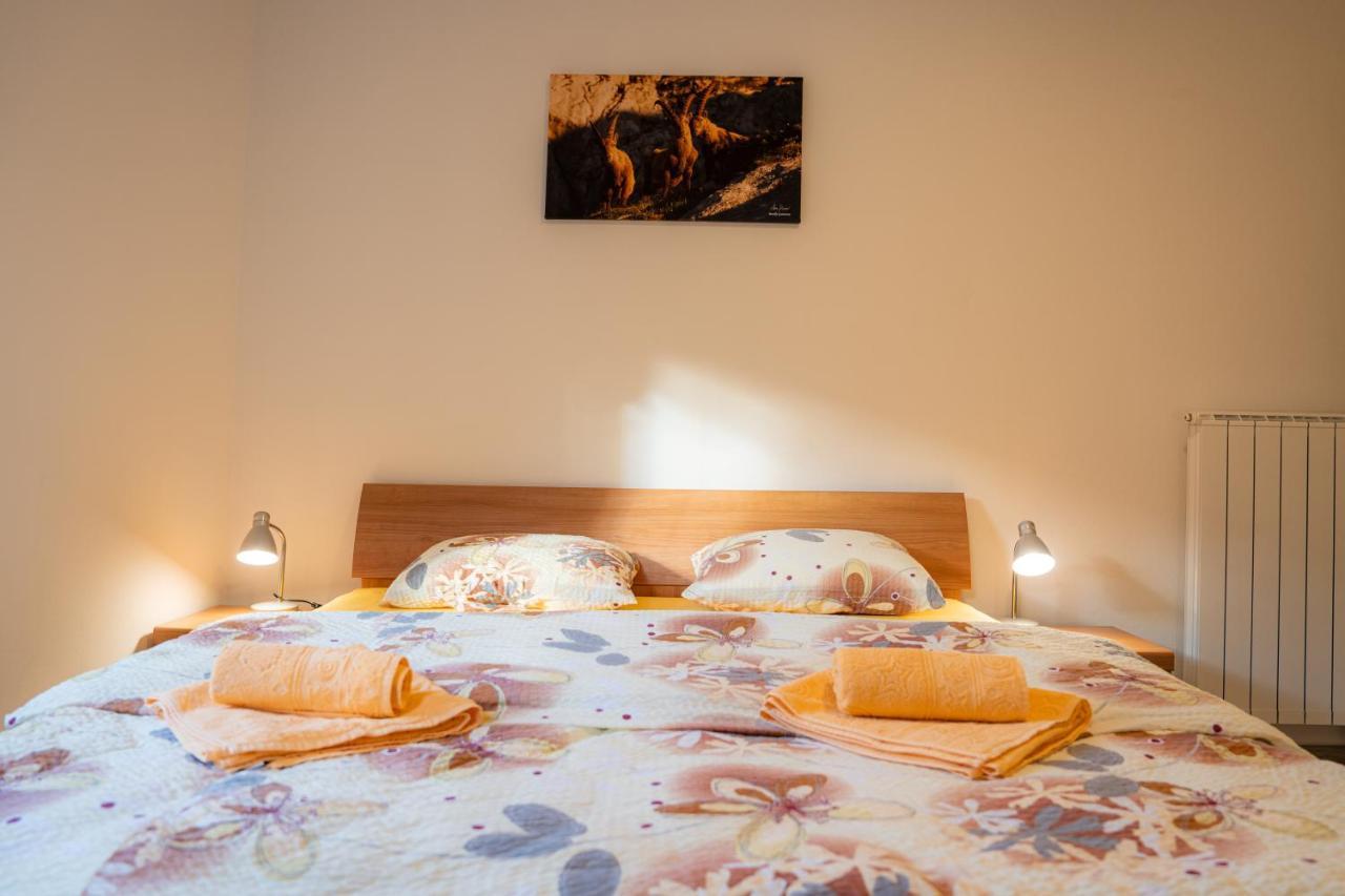 Relax House Soca Pensionat Bovec Exteriör bild