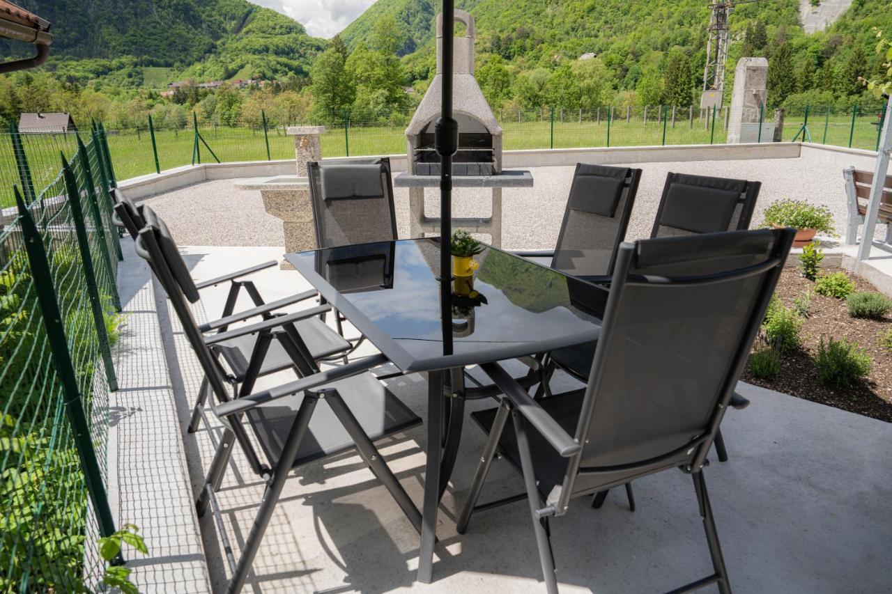 Relax House Soca Pensionat Bovec Exteriör bild