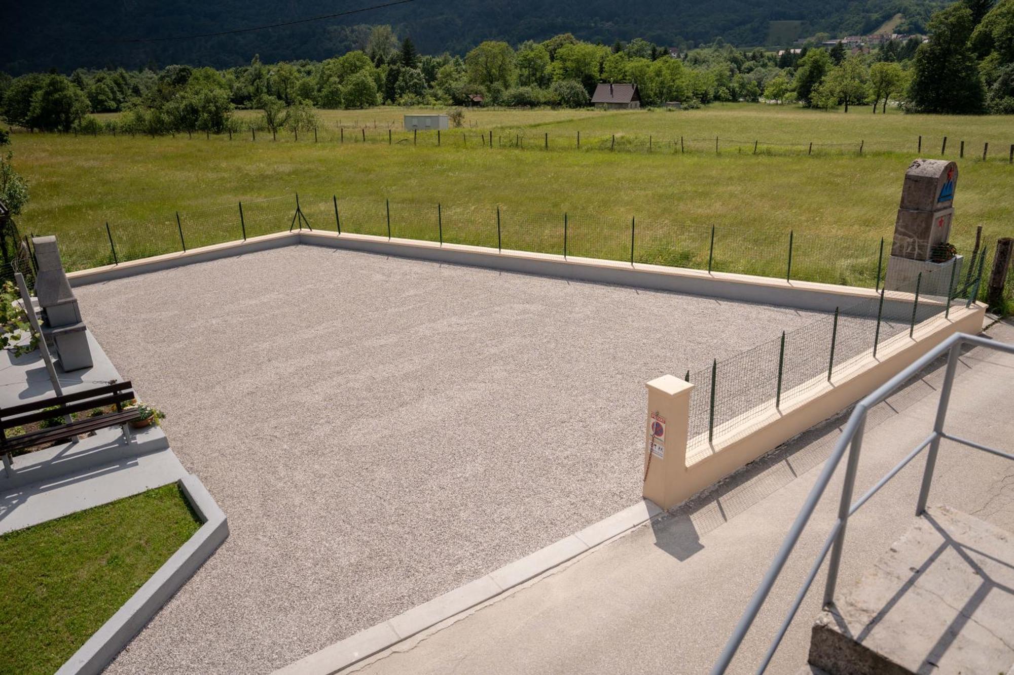 Relax House Soca Pensionat Bovec Exteriör bild