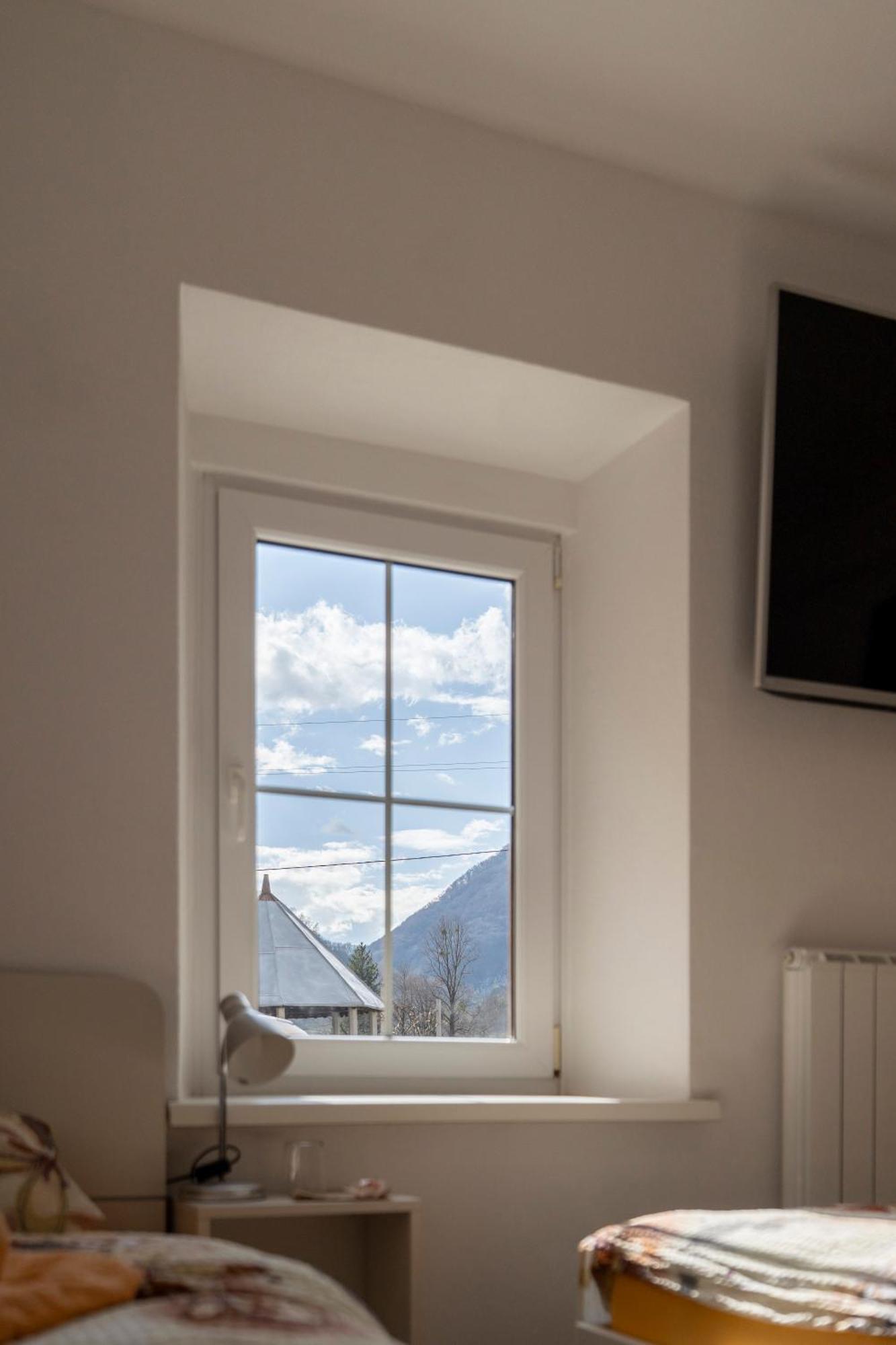 Relax House Soca Pensionat Bovec Exteriör bild